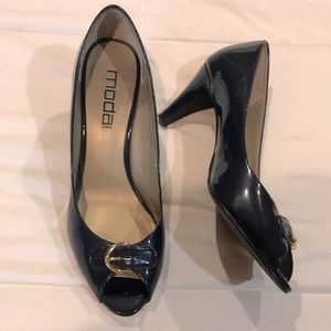 Navy heels. Size 8 1/2